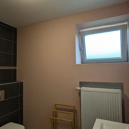 Charmante Avec Terrasse Et Jardin - 2 Renoves - Fr-1-585-133 Venkovský dům *