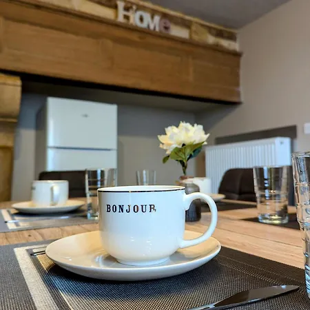 Charmante Avec Terrasse Et Jardin - 2 Renoves - Fr-1-585-133 Vakantiehuis Han-les-Juvigny